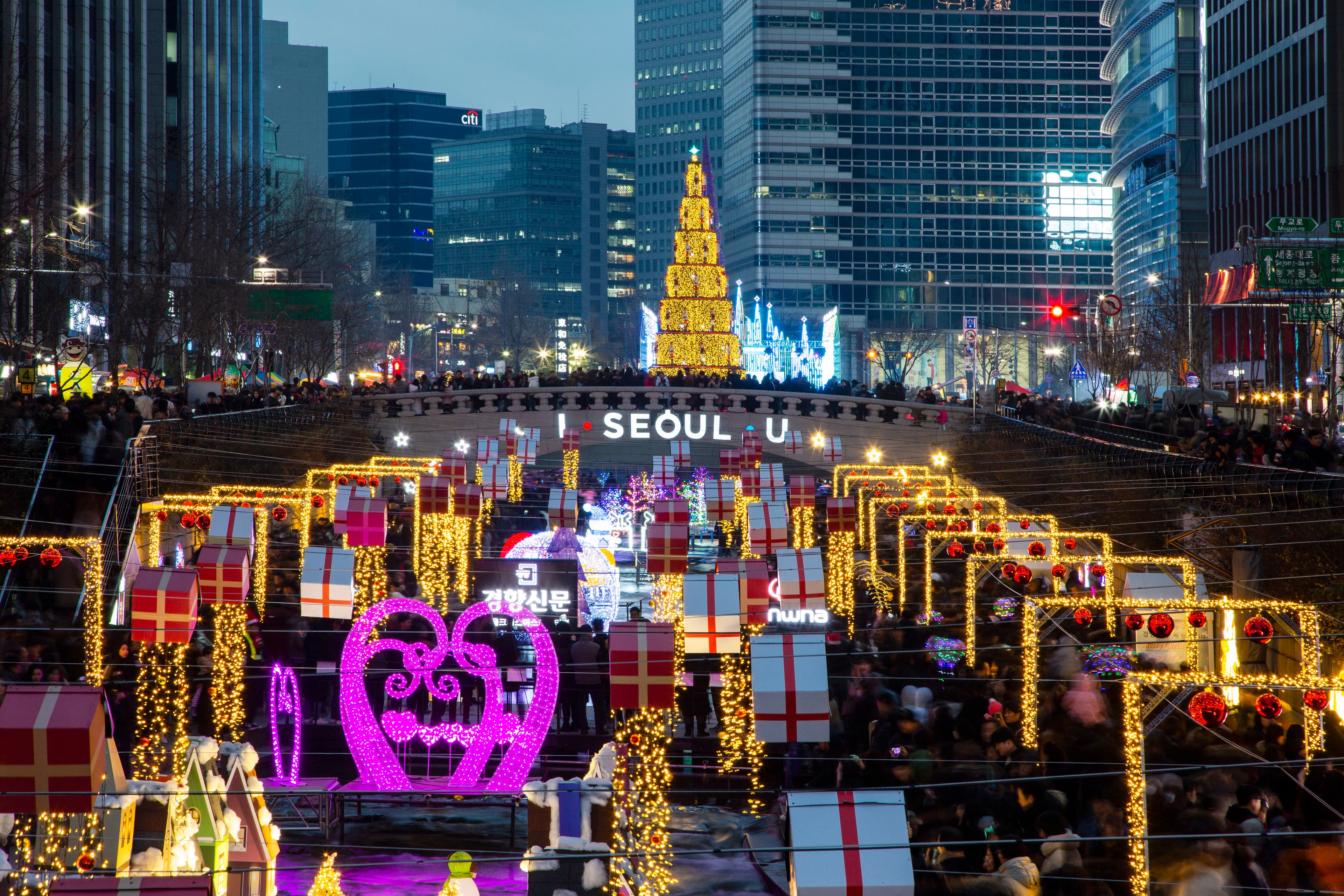 Christmas in Korea: A Guide to 2025 Christmas Season Attractions & Events