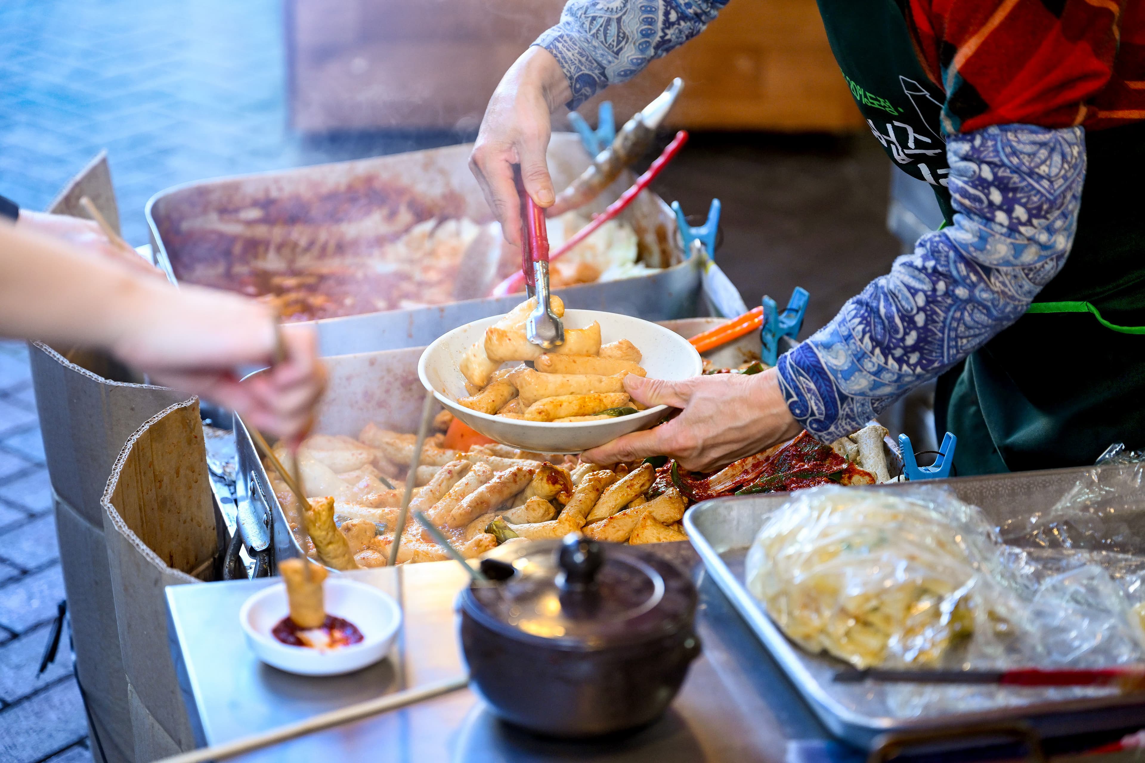 Korean winter food: From street snacks to kimjang traditions